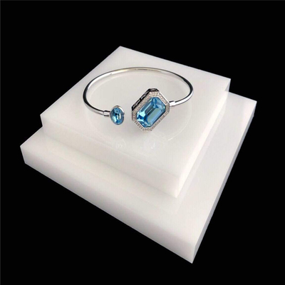 Thời Trang hiện đại Máy Tính Để Bàn Acrylic Trang Sức Display Necklace Khán Đài Khối