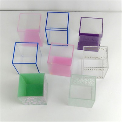 Hộp trưng bày 5 mặt kính màu / Khối hiển thị acrylic trong suốt lớn